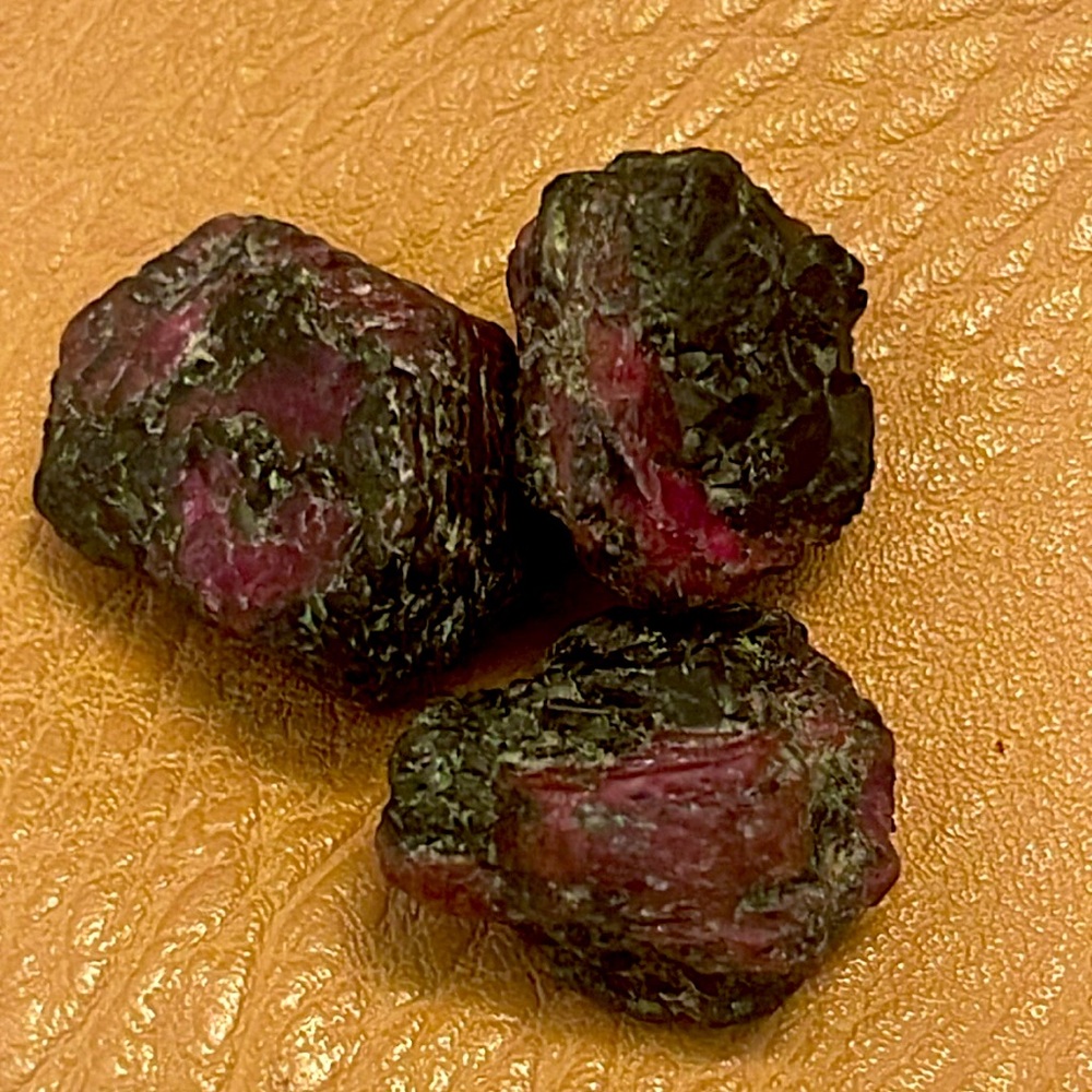 3 LEFT! Rough GEMMY Ruby Slabs & Chunks w/ Black Tourmaline - Picture 14 of 14
